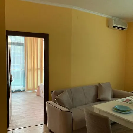 Sunny Cozy Apartamento Primorsko